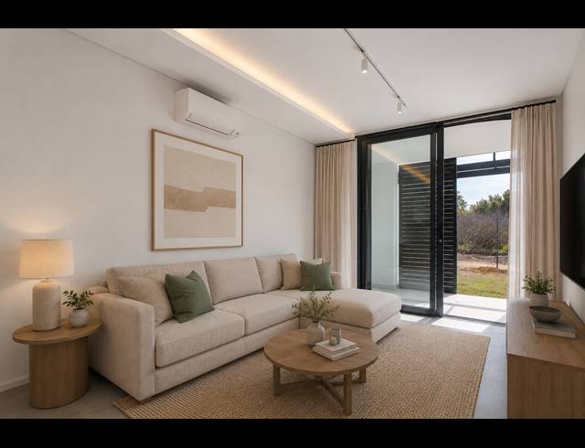 2 BEDROOM APARTMENT FOR SALE IN VAL DE VIE ESTATE